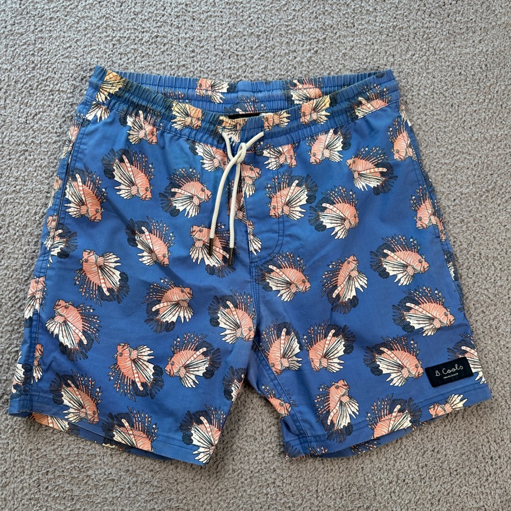 Barney Cools Mens Swim Trunks 34 Blue Lionfish Print Elastic Waist Boardshorts